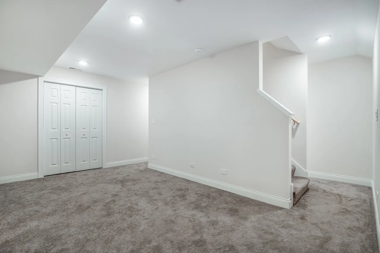 5407 S Harper Ave, ,  60615, USA 60615-unit#1-Chicago-IL