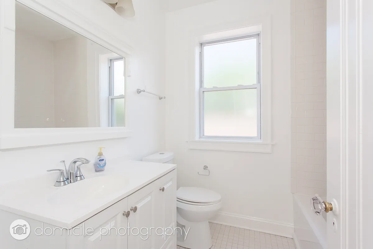 2141 W Arthur Ave, ,  60645, USA 60645-unit#3-Chicago-IL