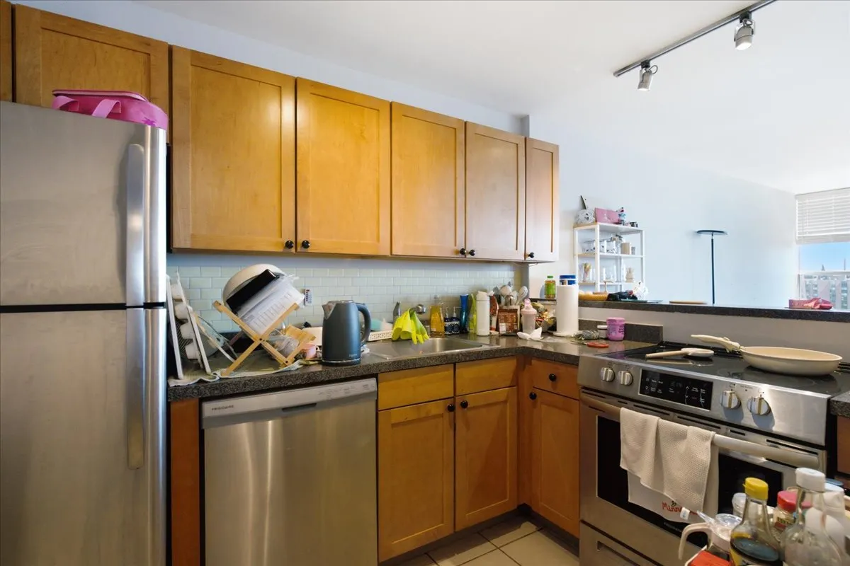 655 W Irving Park Rd, , 60613, USA 60613-unit#1805-Chicago-IL