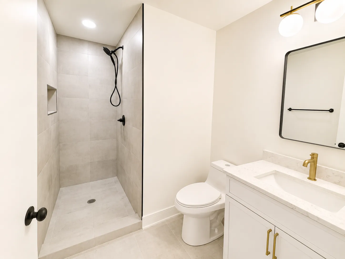 3136 N Ridgeway Ave, , 60618, USA 60618-unit#1-Chicago-IL