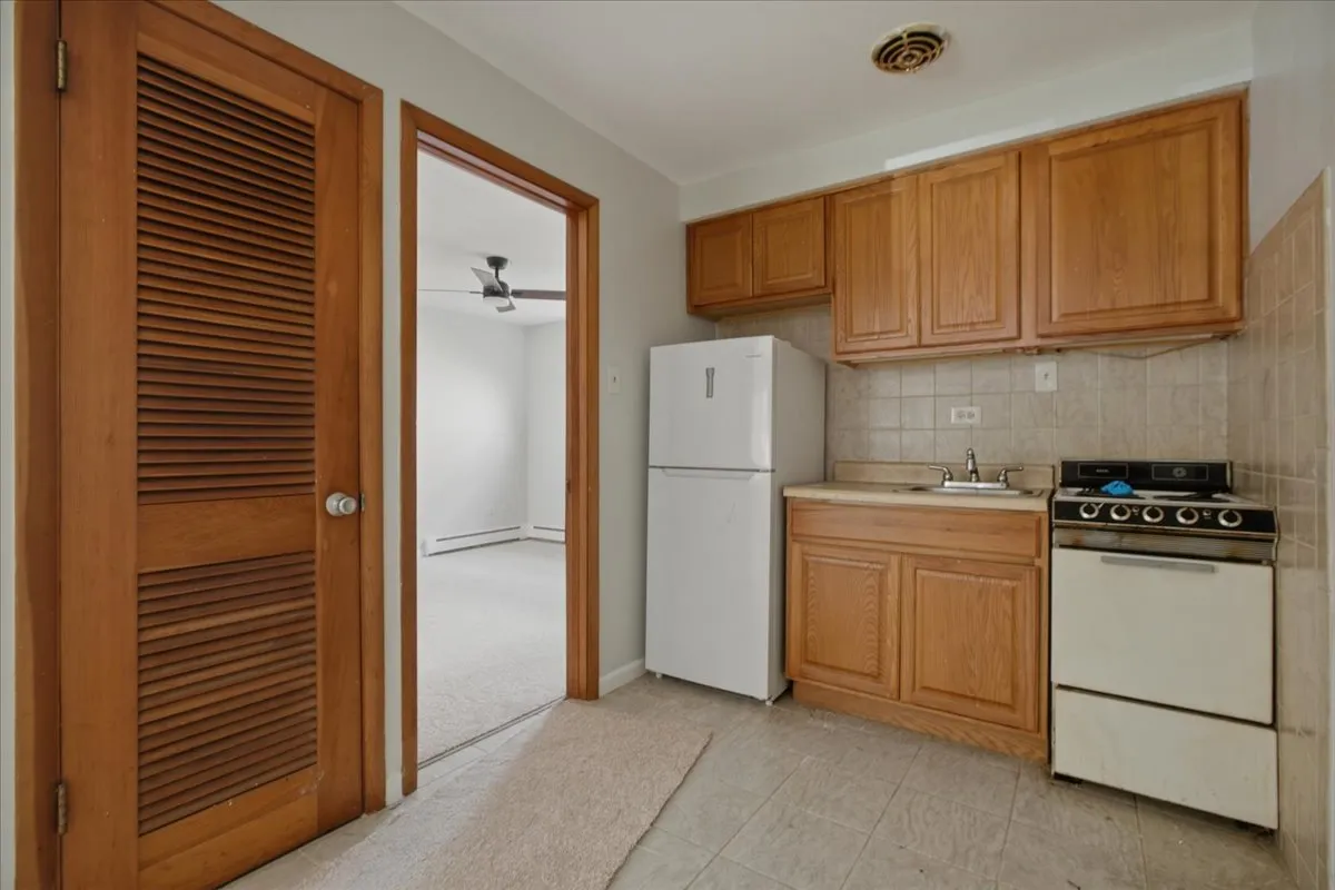 6250 W 64th Pl, ,  60638, USA 60638-unit#101-Chicago-IL