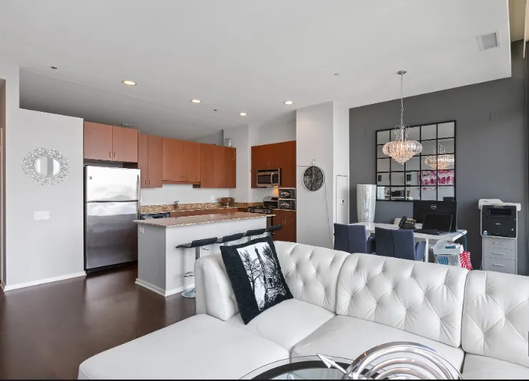 65 E Monroe St, ,  60603, USA 60603-unit#4716-Chicago-IL