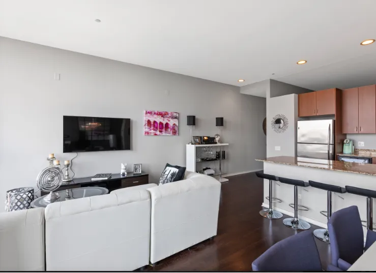 65 E Monroe St, ,  60603, USA 60603-unit#4716-Chicago-IL