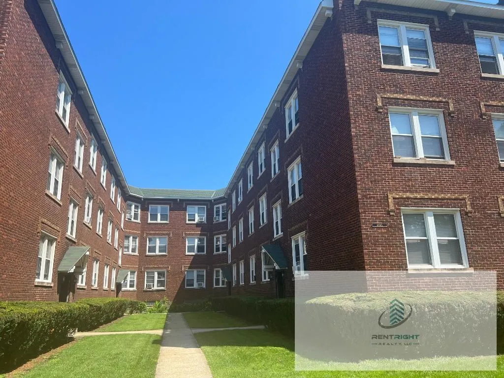 4846 W Hutchinson St, , 60641, USA 60641-unit#4852 - 7B-Chicago-IL