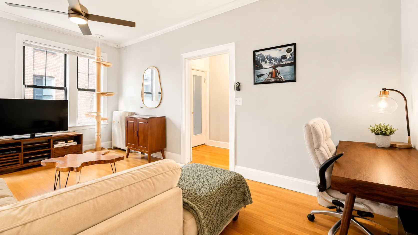3610 N Claremont Ave, , 60618, USA 60618-unit#M3-Chicago-IL
