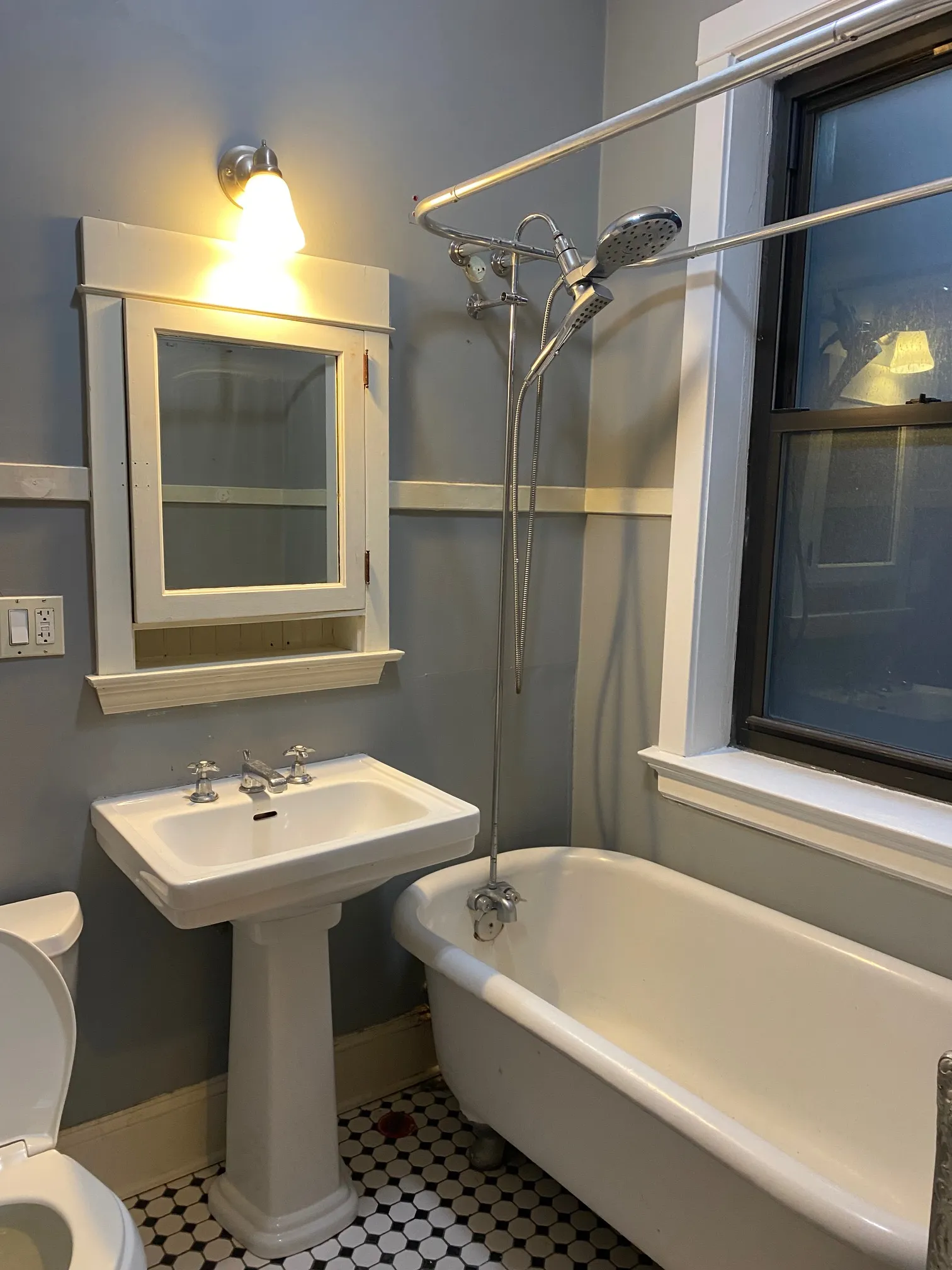 1513 W Winnemac Ave, , 60640, USA 60640-unit#2E-Chicago-IL