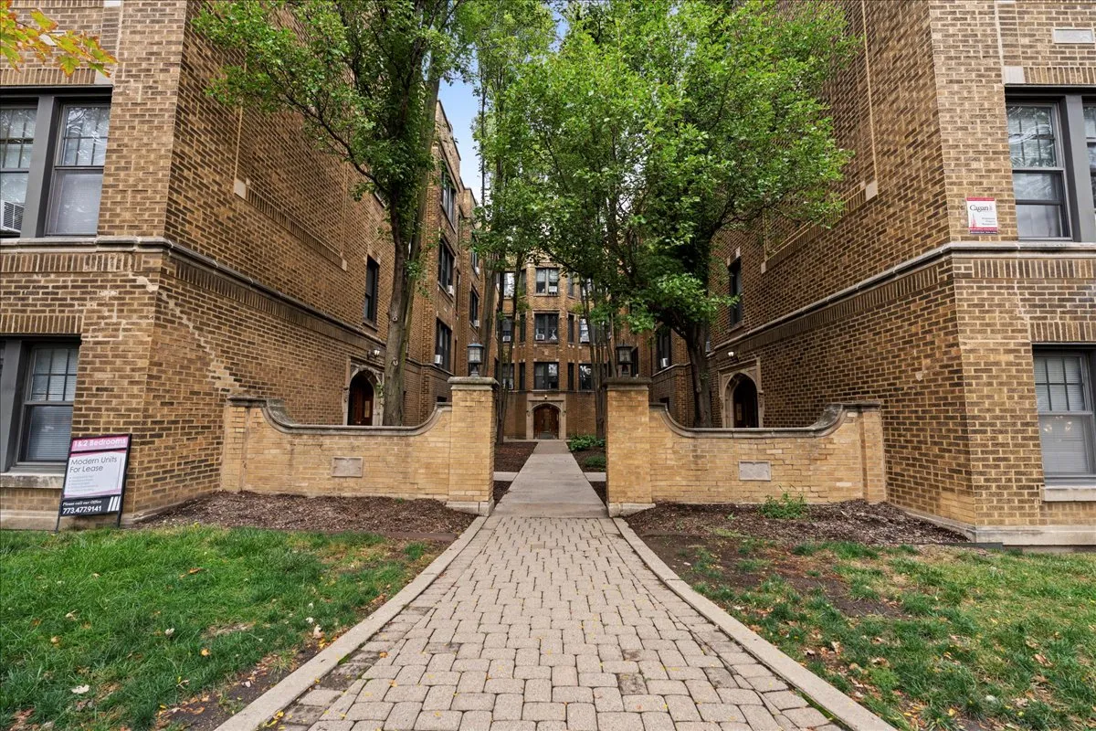 2348 W Addison St, , 60618, USA 60618-unit#D1-Chicago-IL