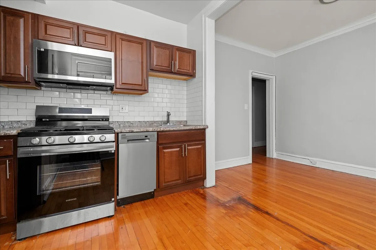 2348 W Addison St, , 60618, USA 60618-unit#D1-Chicago-IL