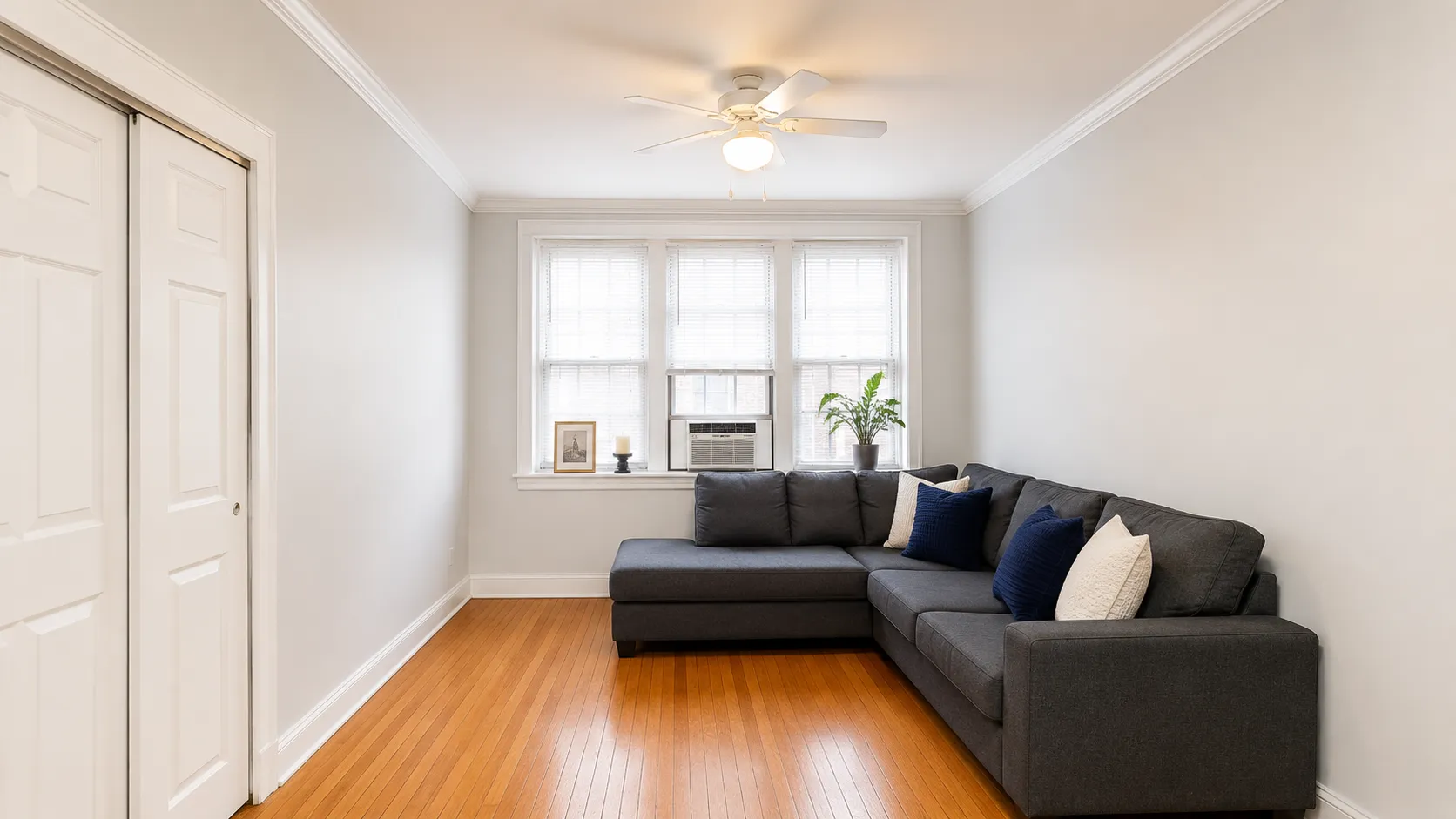 2332 W Addison St, ,  60618, USA 60618-unit#J2-Chicago-IL