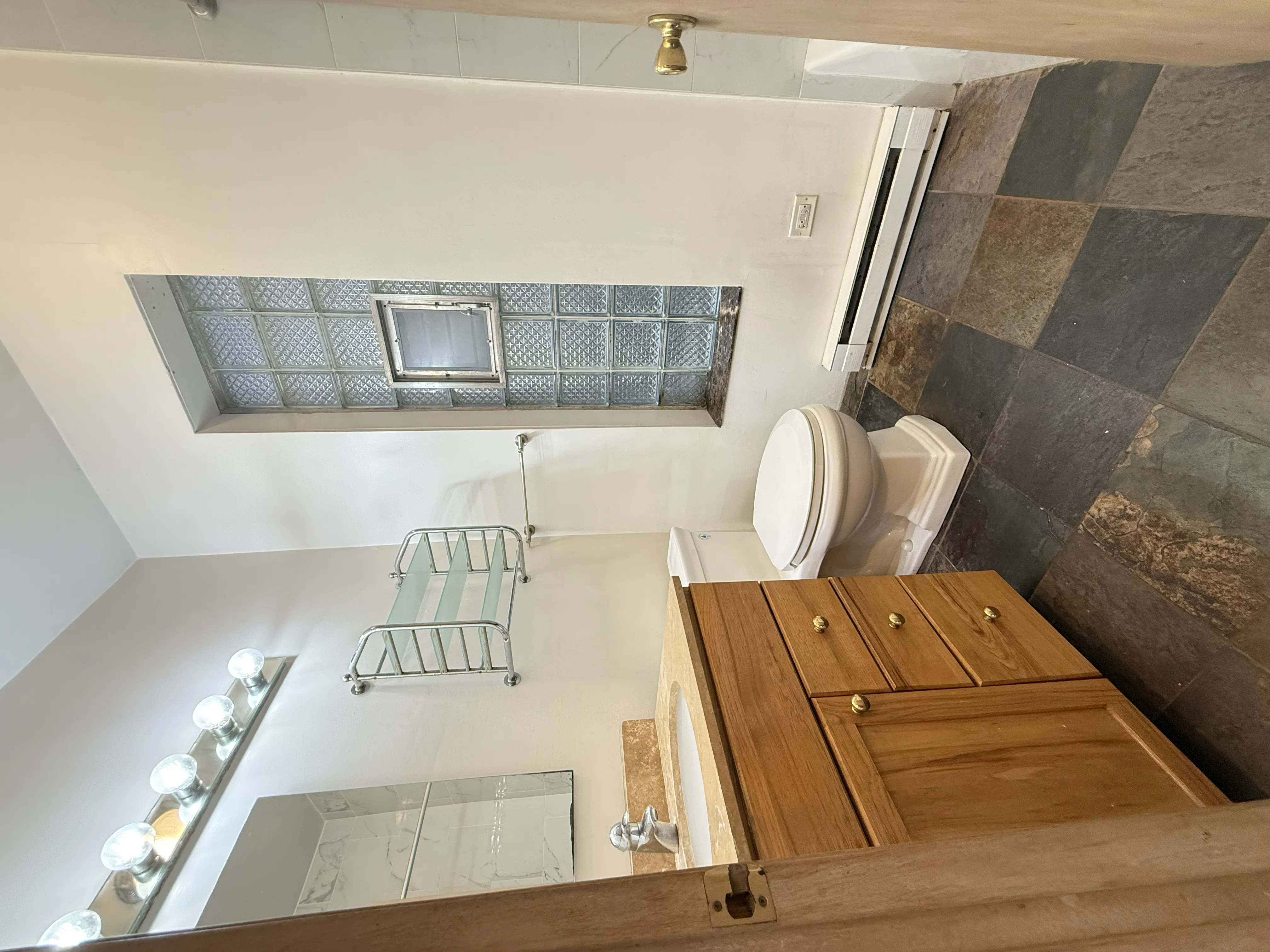 2016 W Charleston St, ,  60647, USA 60647-unit#1R-Chicago-IL