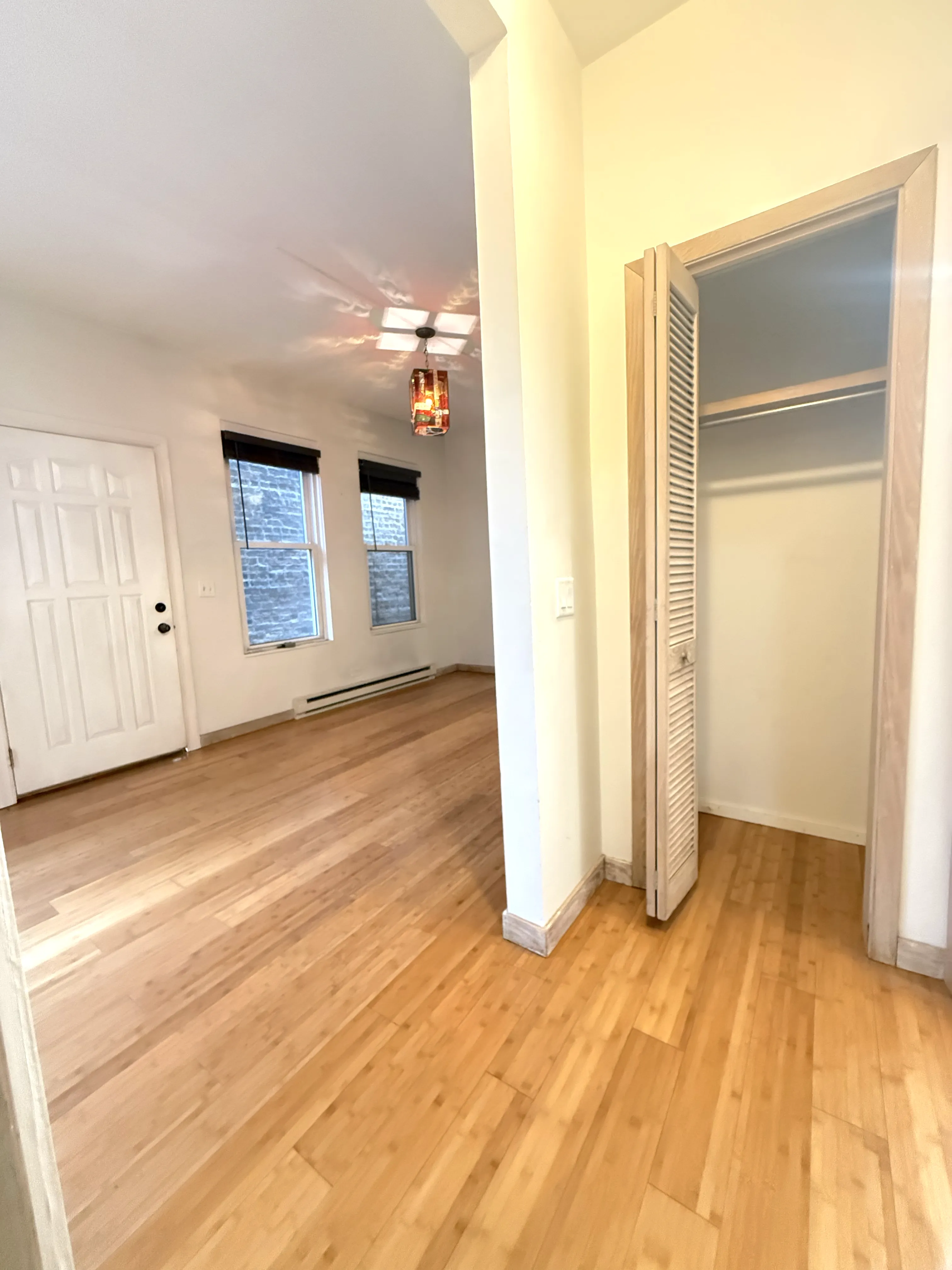 2016 W Charleston St, ,  60647, USA 60647-unit#1R-Chicago-IL