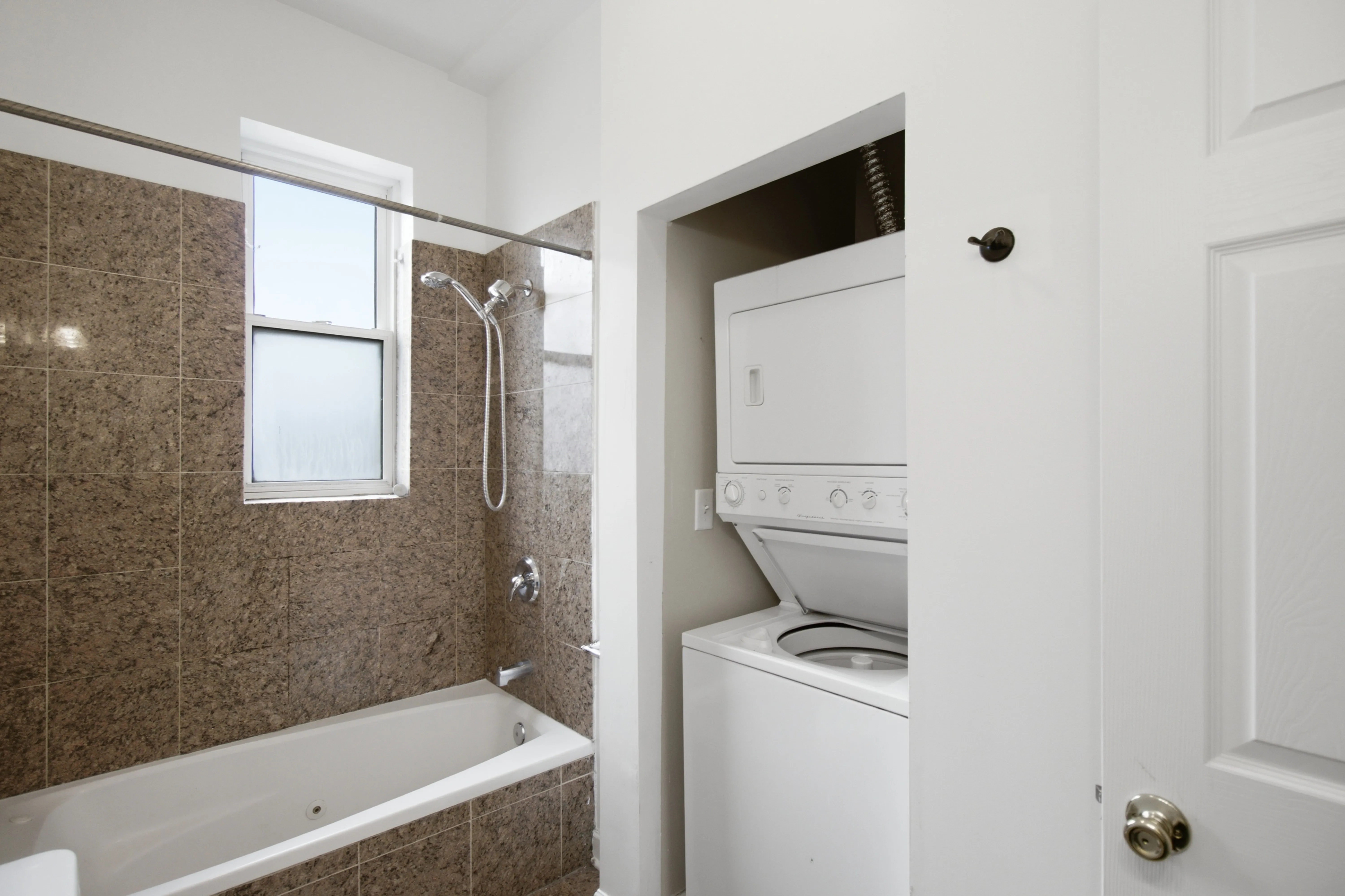 3760 W Fullerton Ave, ,  60647, USA 60647-unit#2W-Chicago-IL