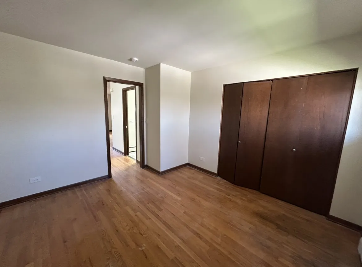 872 N Milwaukee Ave, ,  60048, USA 60048-unit#B1-Libertyville-IL