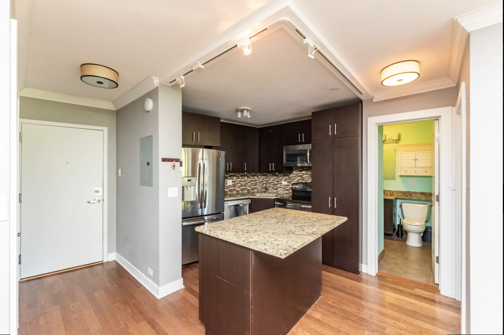2930 N Sheridan Rd, , 60657, USA 60657-unit#602-Chicago-IL