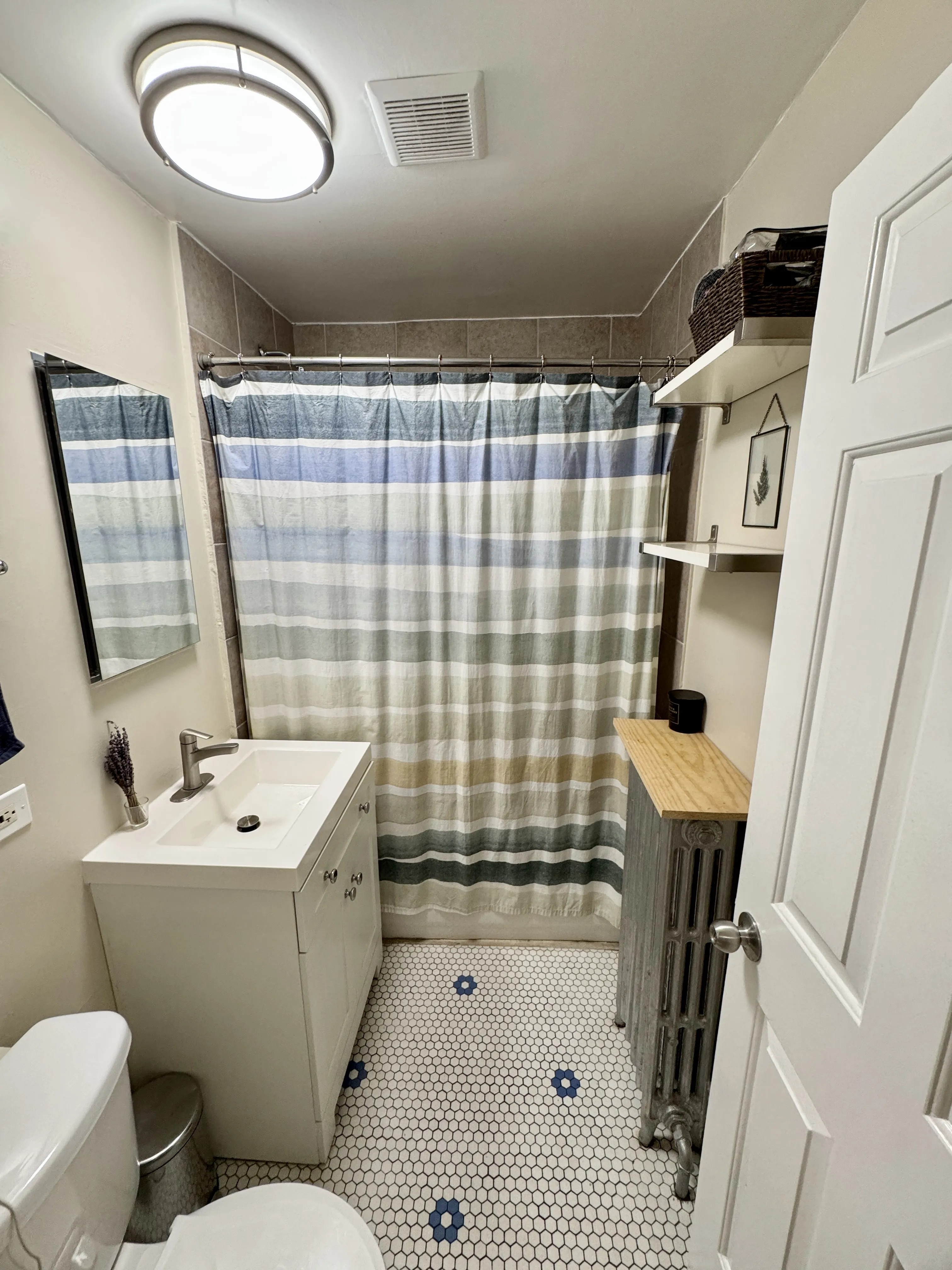 2832 W Wellington Ave, ,  60618, USA 60618-unit#GDN-Chicago-IL