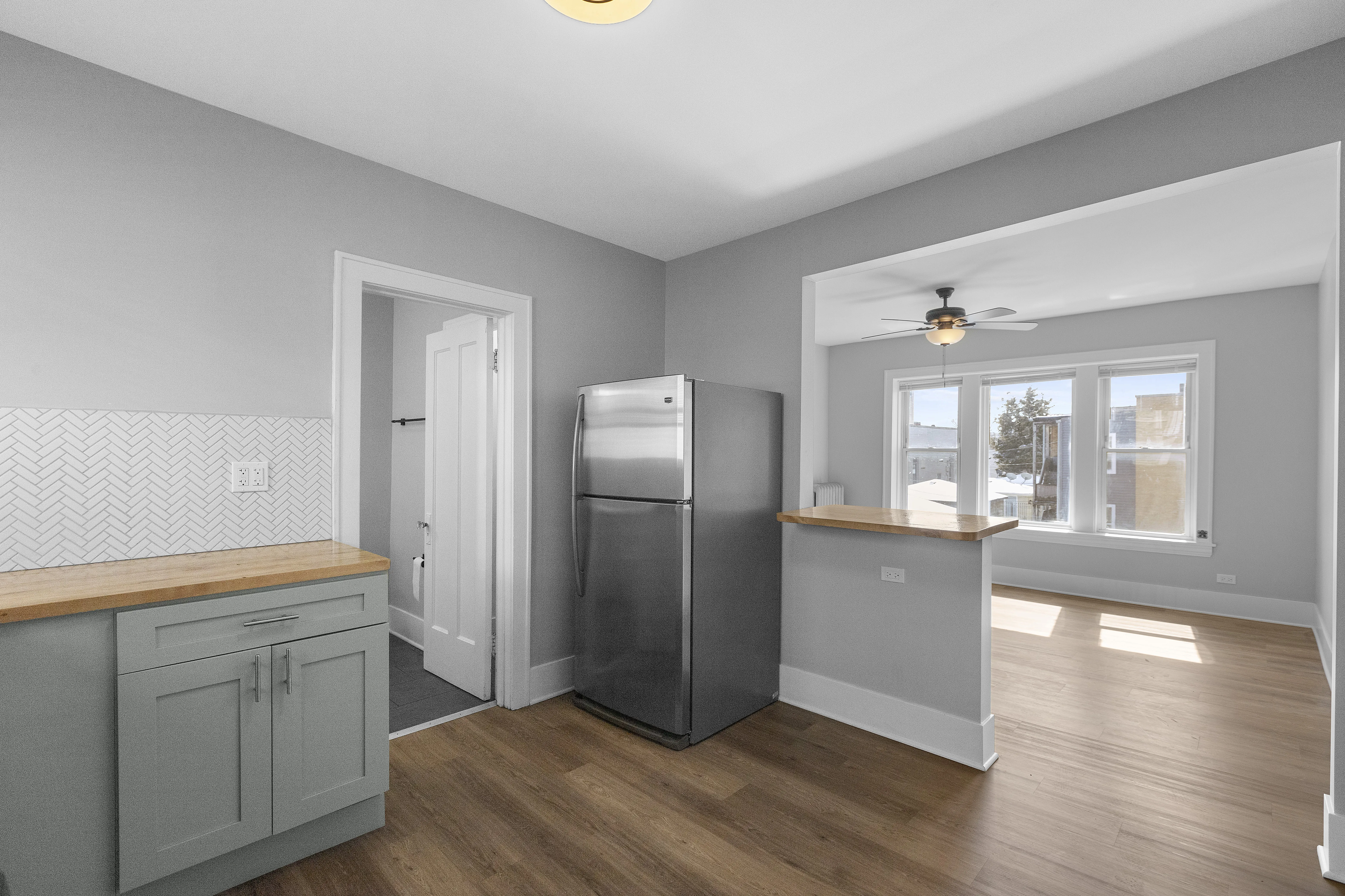 3222 W Grace St, ,  60618, USA 60618-unit#Unit 1E-Chicago-IL