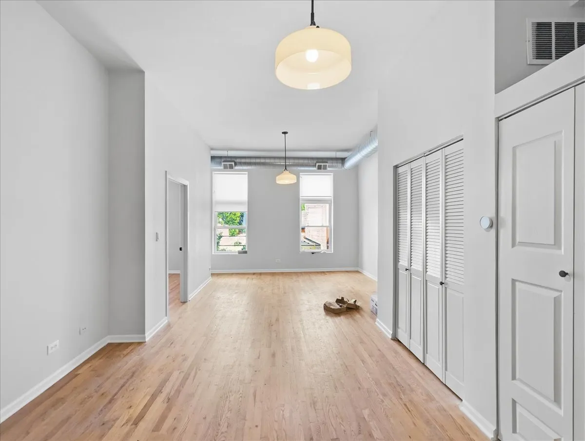 1538 N Milwaukee Ave, , 60622, USA 60622-unit#2F-Chicago-IL