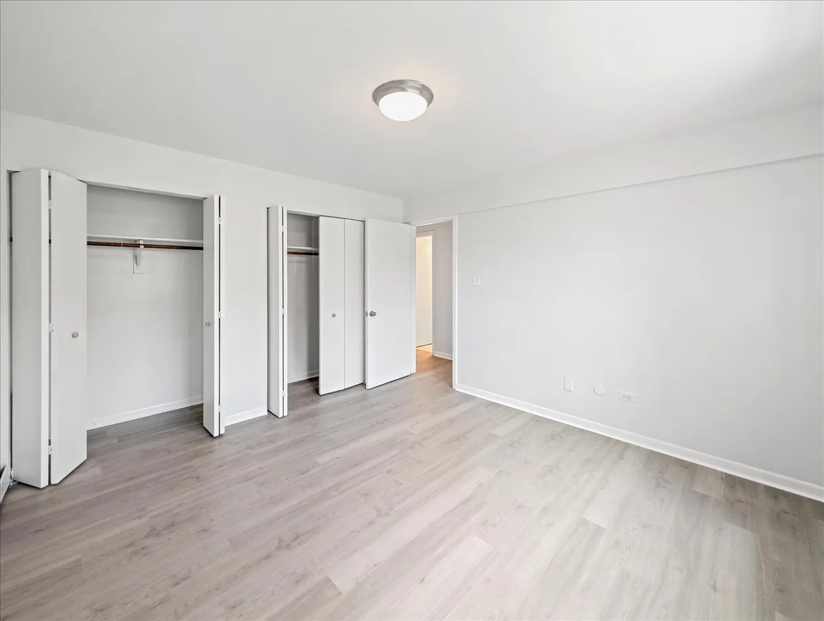 700 McKinley Ave, ,  60060, USA 60060-unit#303-Mundelein-IL