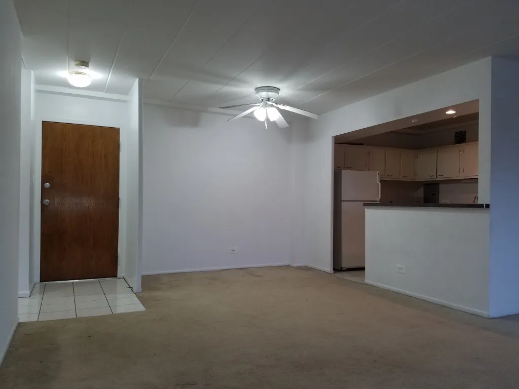 1447 W Touhy Ave, ,  60626, USA 60626-unit#304-Chicago-IL