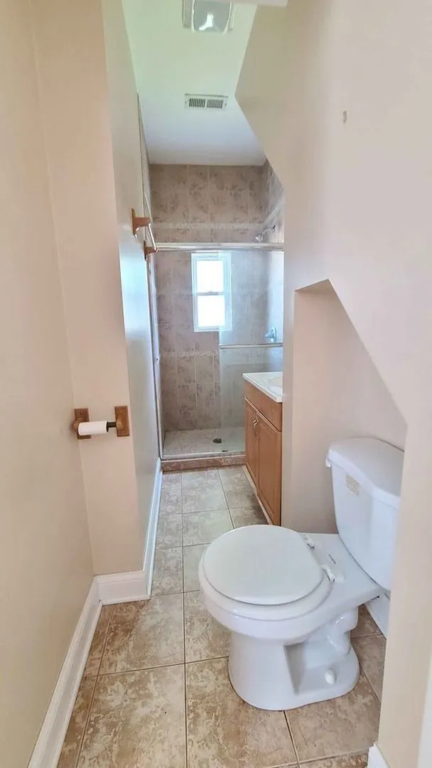 2024 N Wolcott Ave, , 60614, USA 60614-unit#CH-Chicago-IL