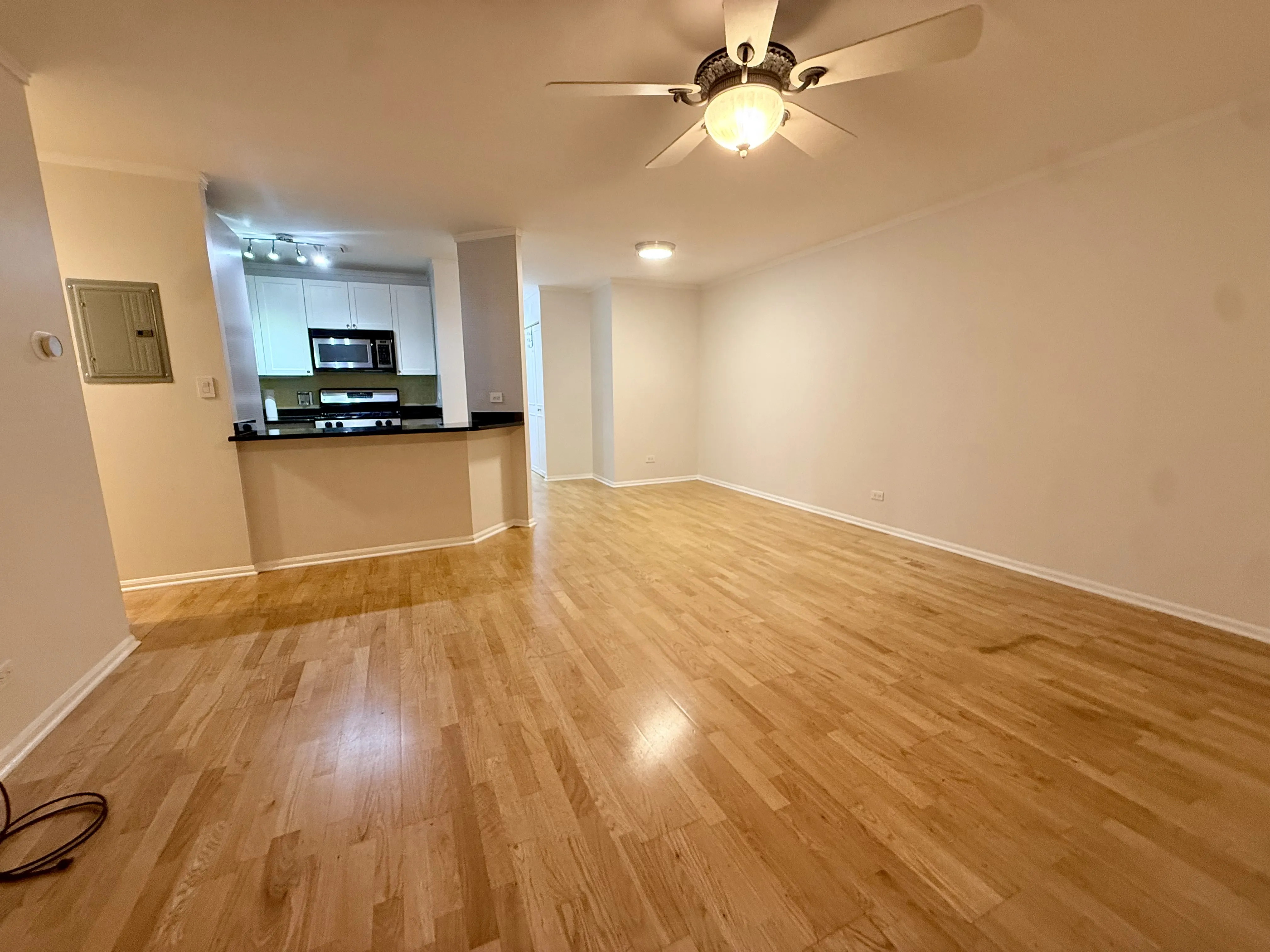 6102 N Sheridan Rd, , 60660, USA 60660-unit#208-Chicago-IL