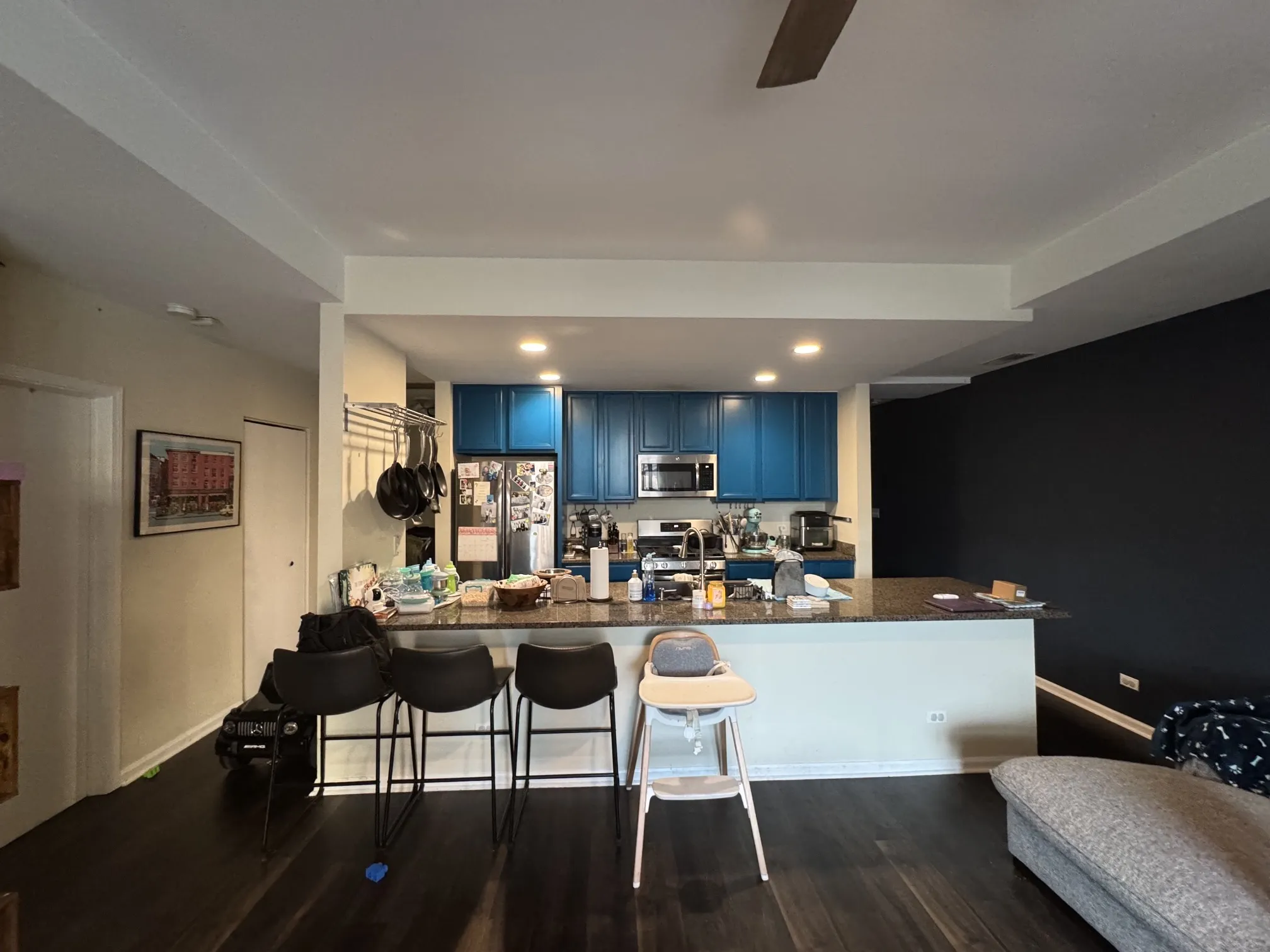 2307 W Wolfram St, ,  60618, USA 60618-unit#214-Chicago-IL