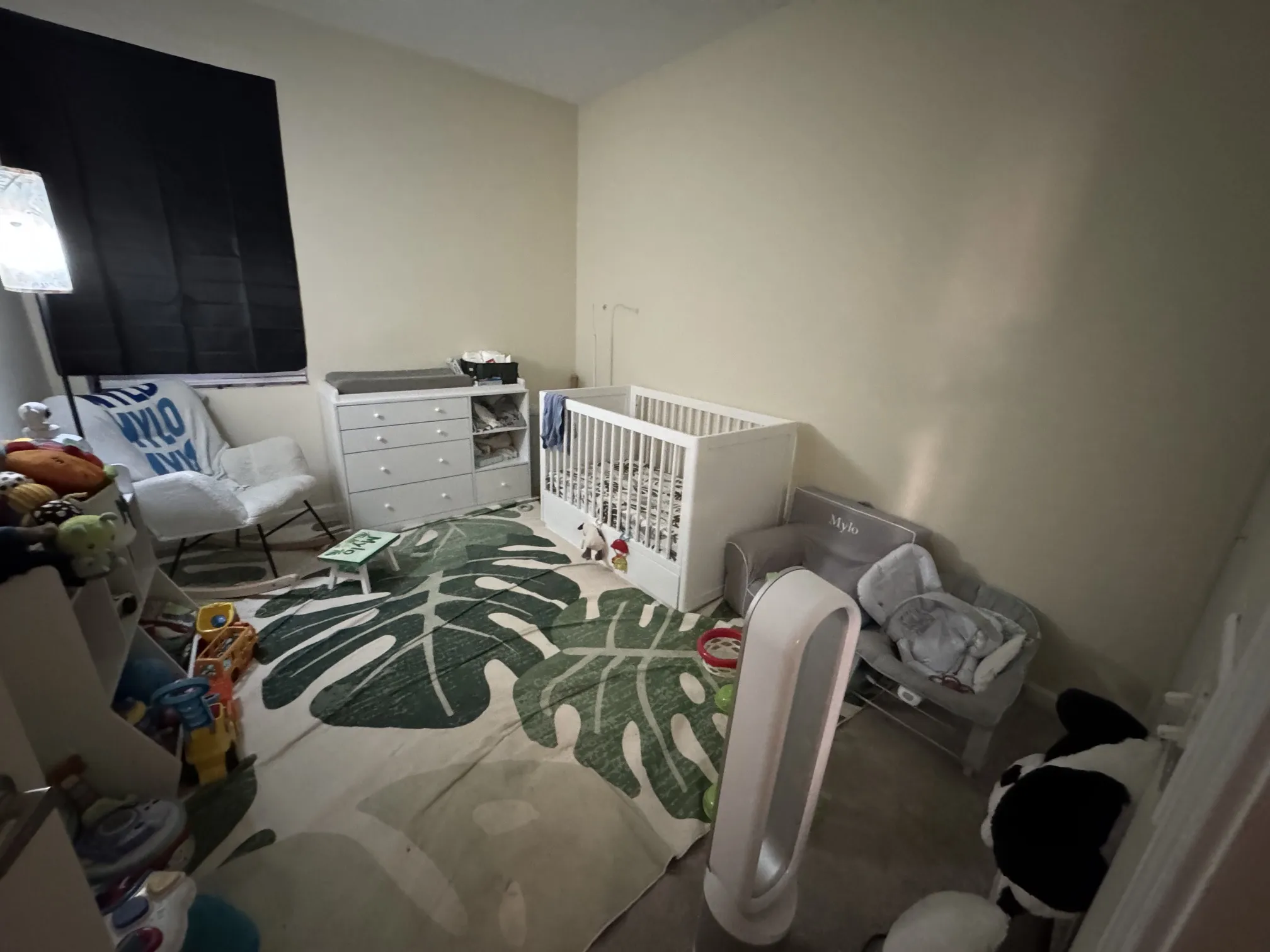 2307 W Wolfram St, ,  60618, USA 60618-unit#214-Chicago-IL