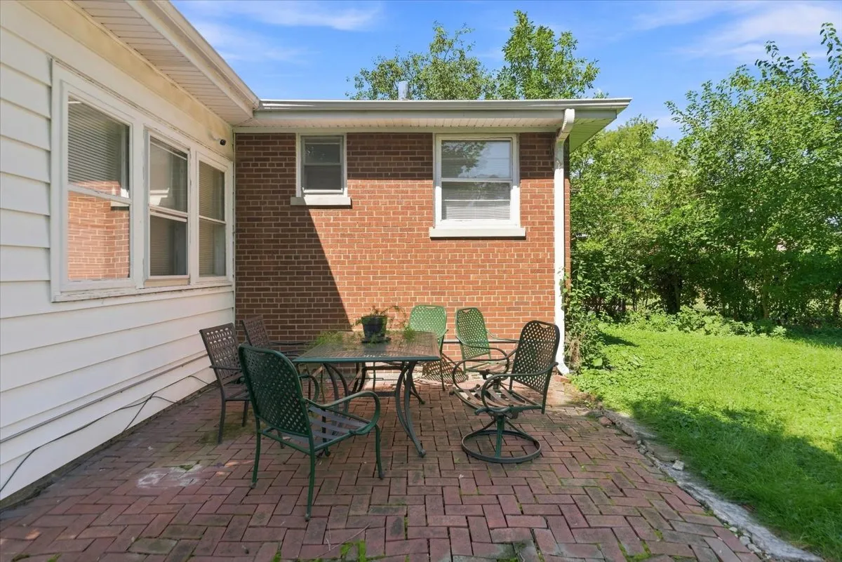 8943 Ewing Ave, ,  60203, USA 60203-Evanston-IL