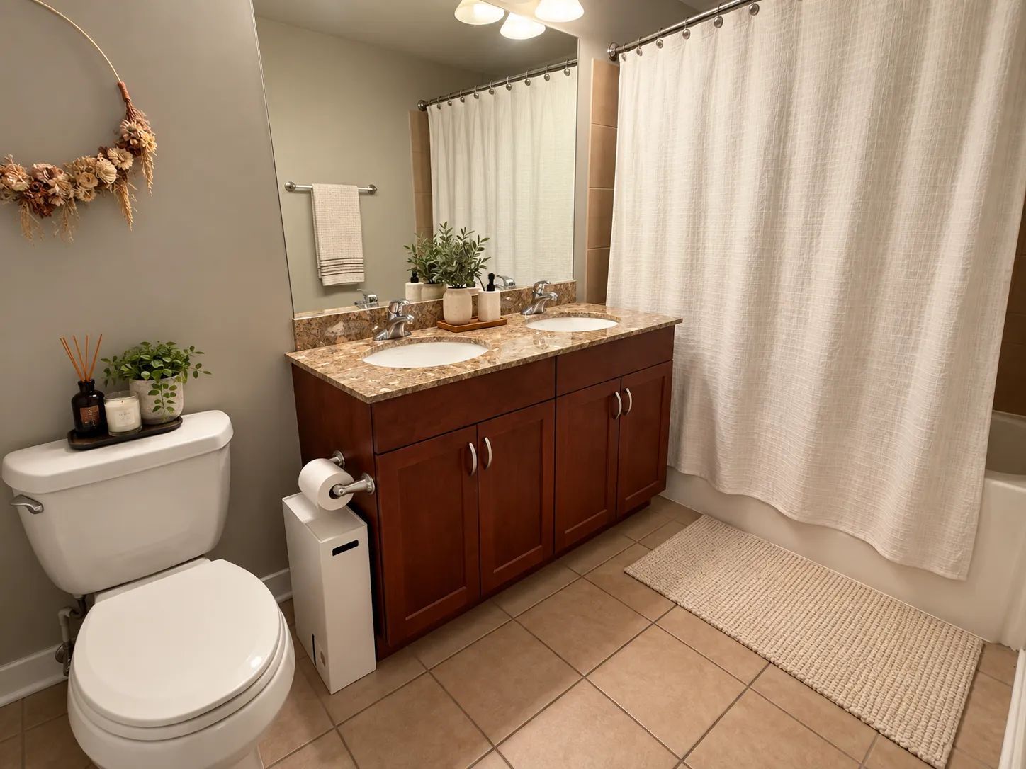 4311 N Sheridan Rd, , 60613, USA 60613-unit#205-Chicago-IL