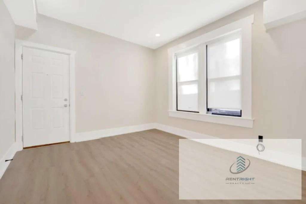 944 N Damen Ave, , 60622, USA 60622-unit#1F-Chicago-IL