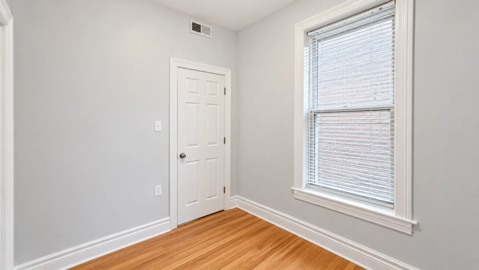 2833 N Albany Ave, ,  60618, USA 60618-unit#2A-Chicago-IL