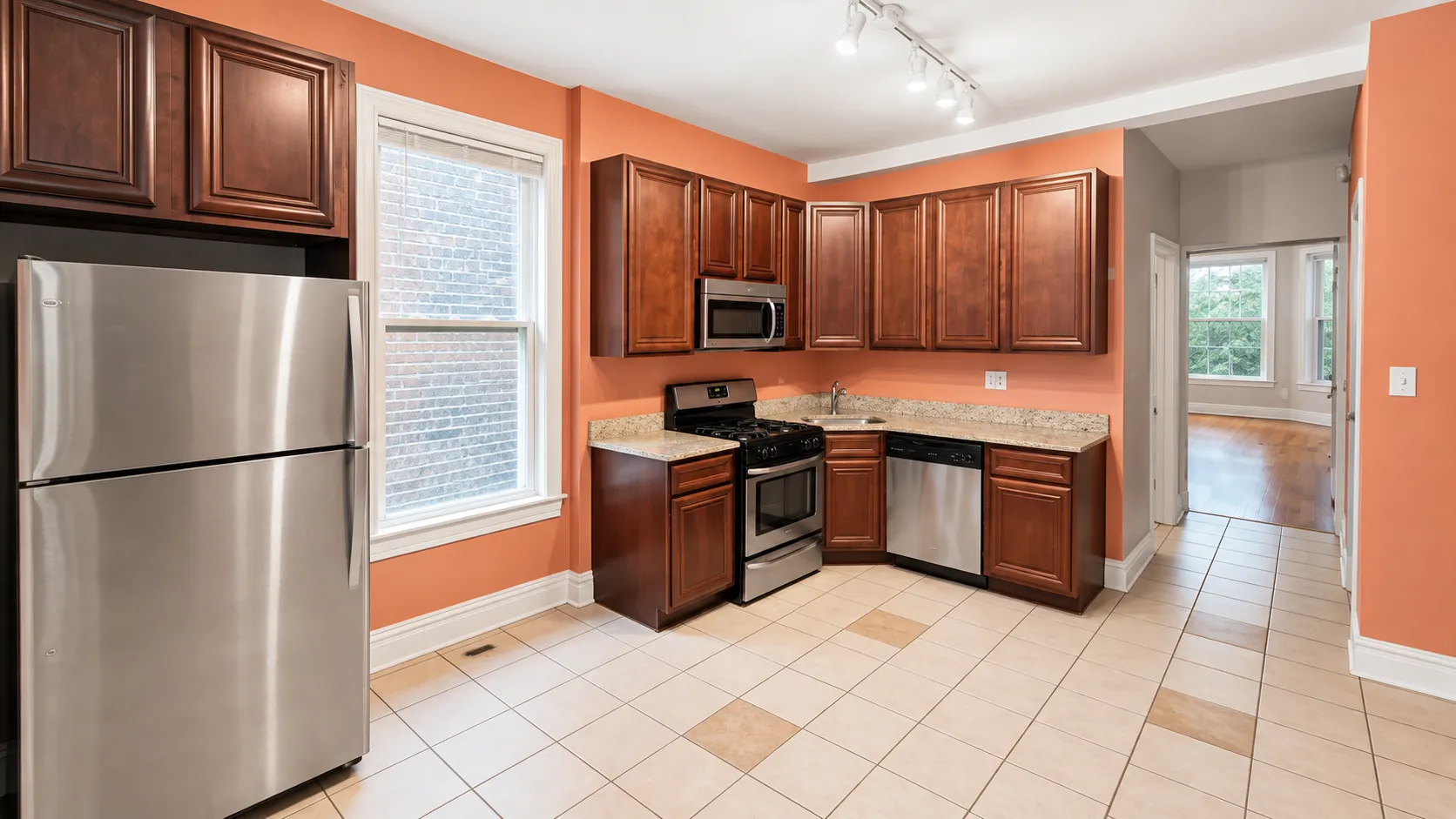 2833 N Albany Ave, ,  60618, USA 60618-unit#2A-Chicago-IL