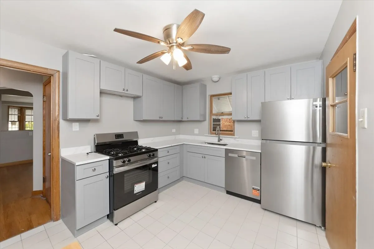 7117 W Armitage Ave, ,  60707, USA 60707-Chicago-IL