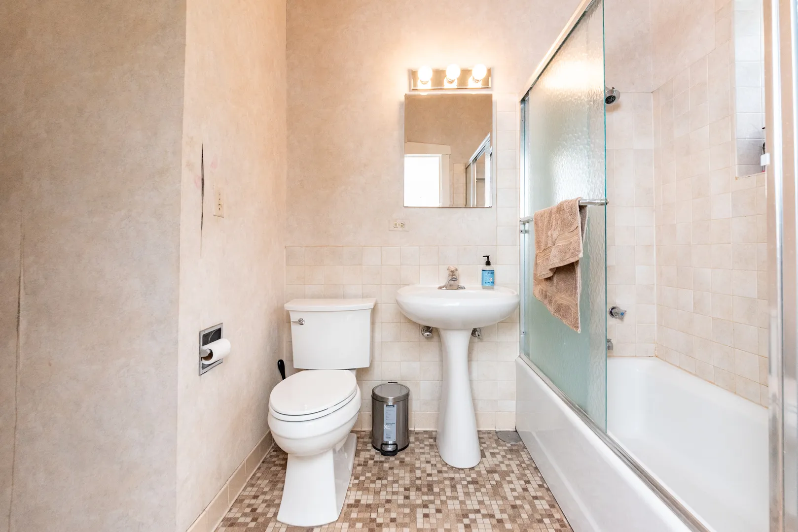 3413 N Elaine Pl, ,  60657, USA 60657-unit#2-Chicago-IL