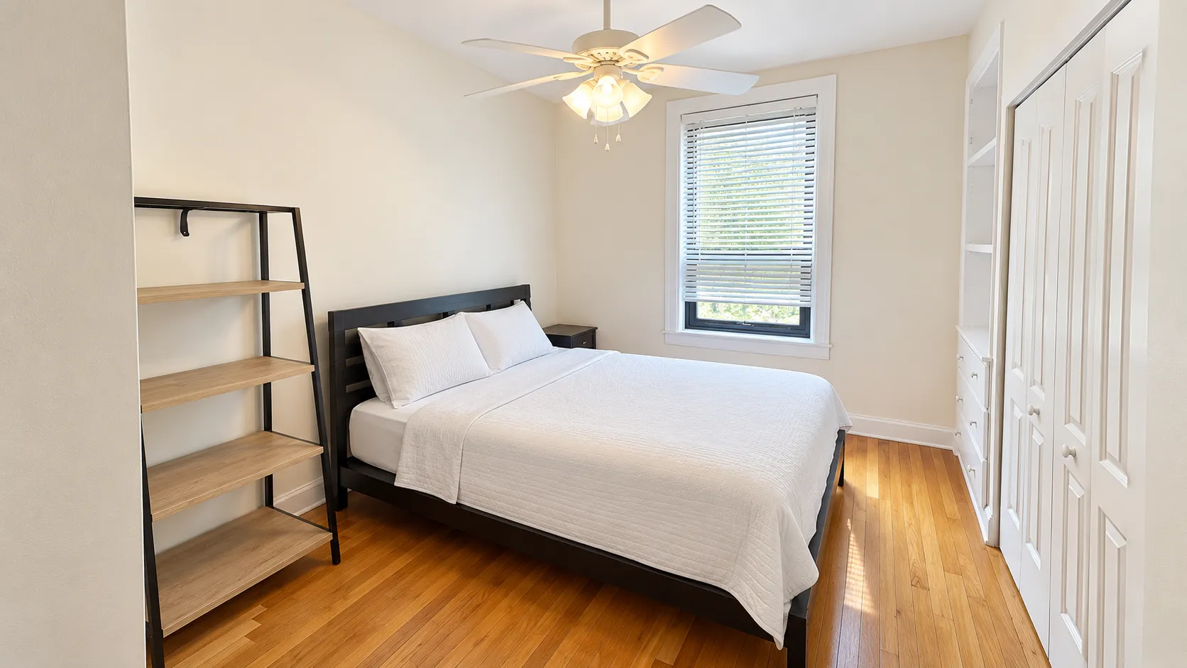 1214 W Belmont Ave, , 60657, USA 60657-unit#2S-Chicago-IL