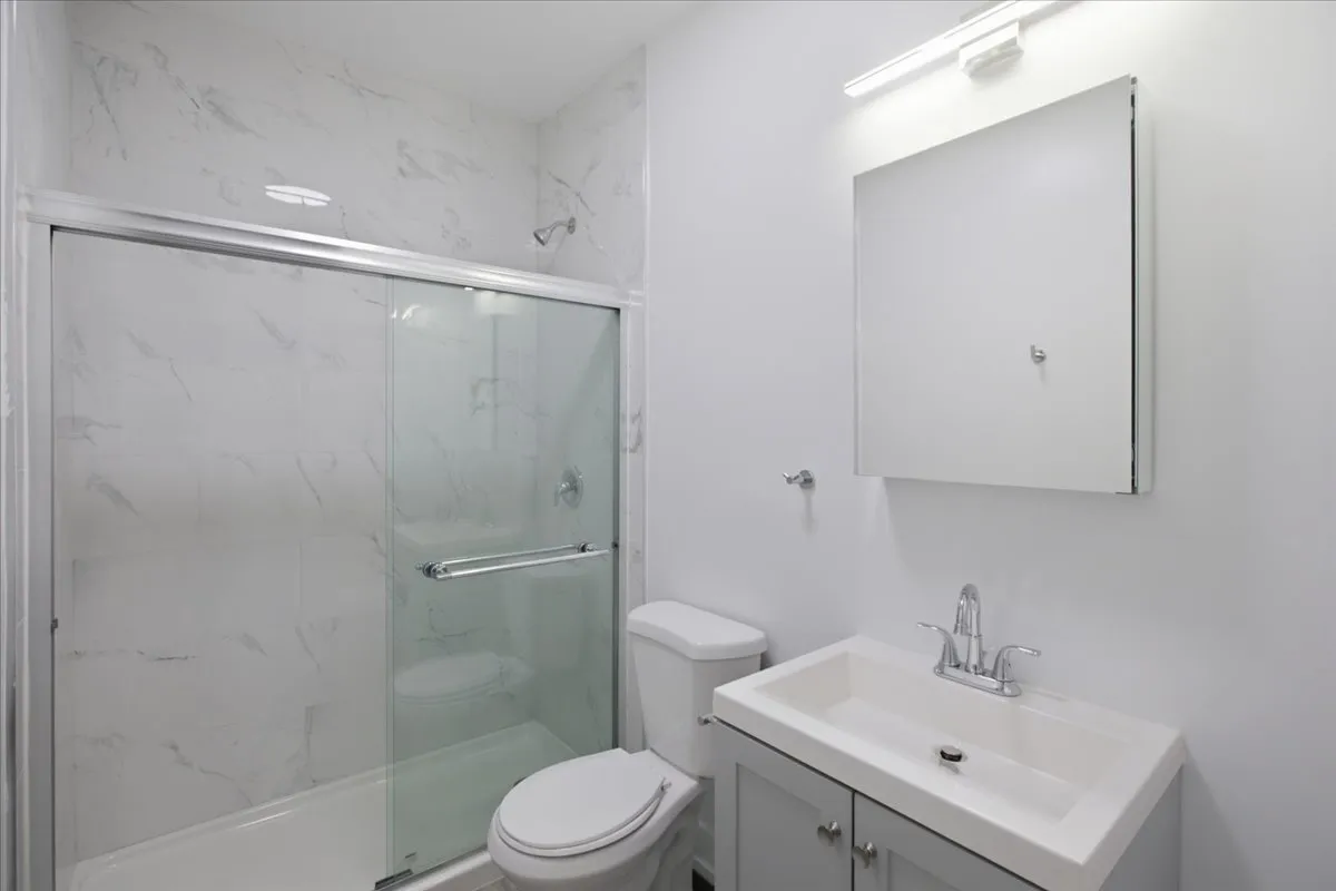 6214 S Dorchester Ave, , 60637, USA 60637-unit#4-Chicago-IL