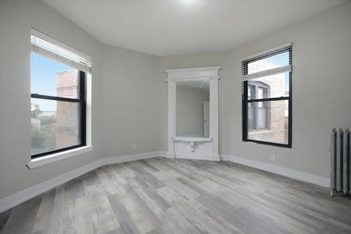 6214 S Dorchester Ave, , 60637, USA 60637-unit#4-Chicago-IL