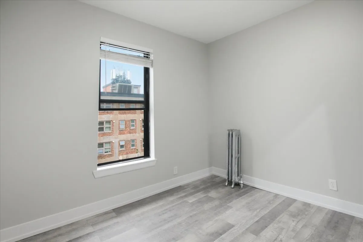 6214 S Dorchester Ave, , 60637, USA 60637-unit#4-Chicago-IL