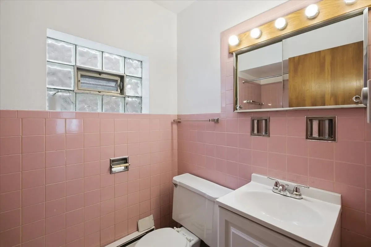 6206 W 64th Pl, ,  60638, USA 60638-unit#101-Chicago-IL