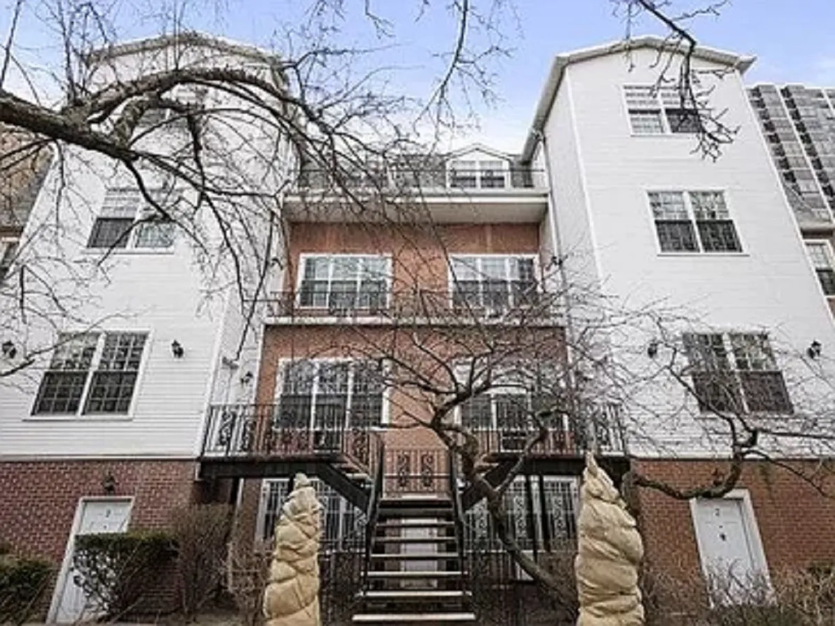 200 W Menomonee St, ,  60614, USA 60614-unit#14-Chicago-IL