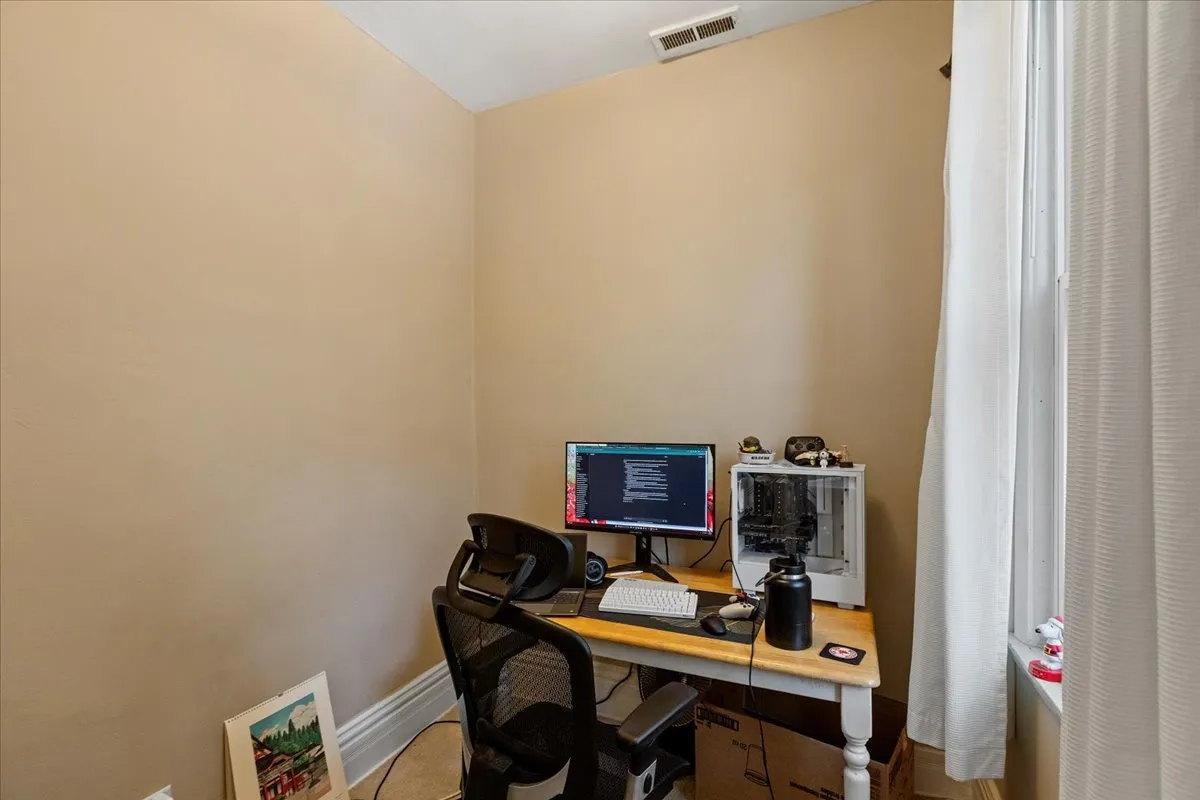 1421 W Fletcher St, , 60657, USA 60657-unit#2F-Chicago-IL