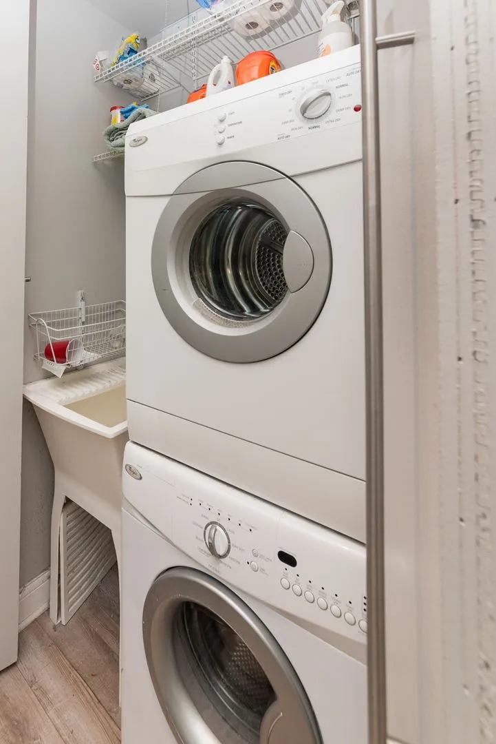 211 E Ohio St, , 60611, USA 60611-unit#618-Chicago-IL