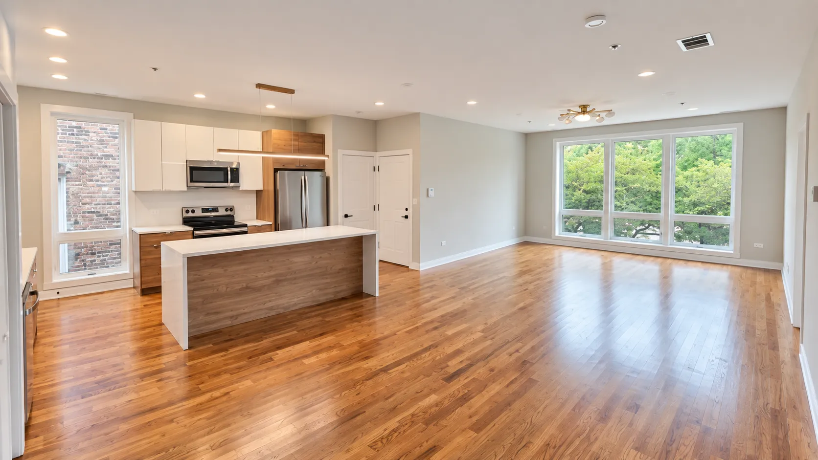 2839 W 24th Blvd, , 60623, USA 60623-unit#2R-Chicago-IL