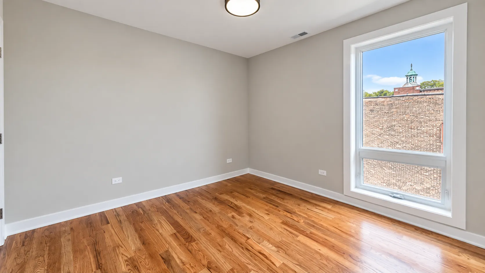 2839 W 24th Blvd, , 60623, USA 60623-unit#2R-Chicago-IL