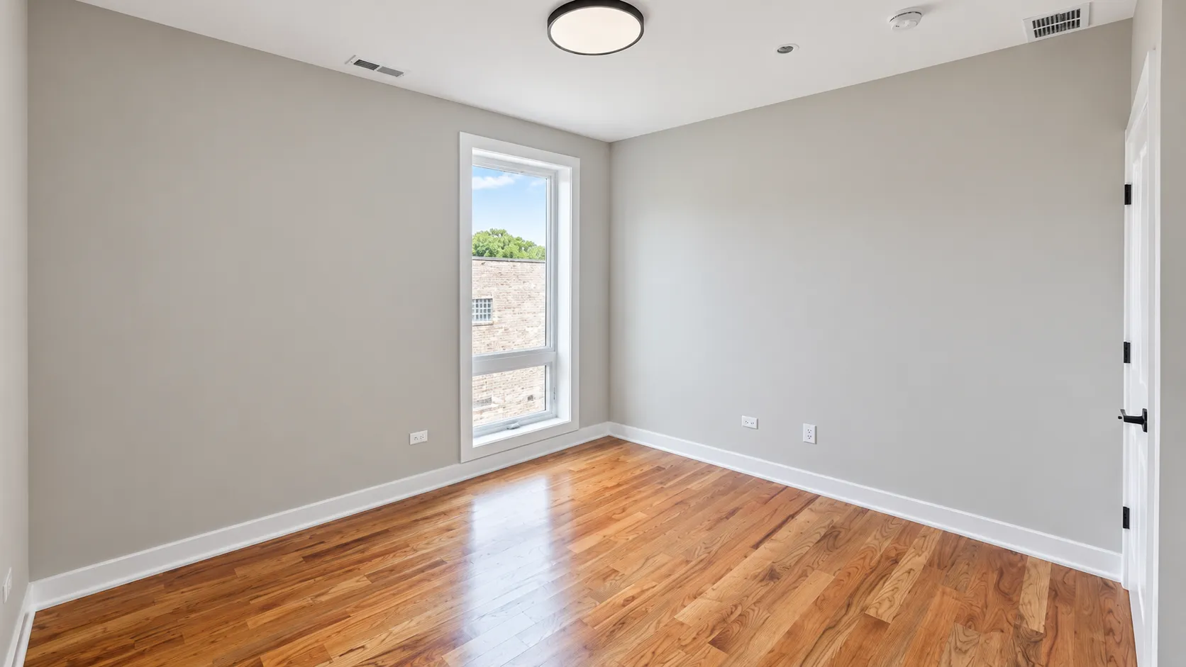 2839 W 24th Blvd, ,  60623, USA 60623-unit#3R-Chicago-IL