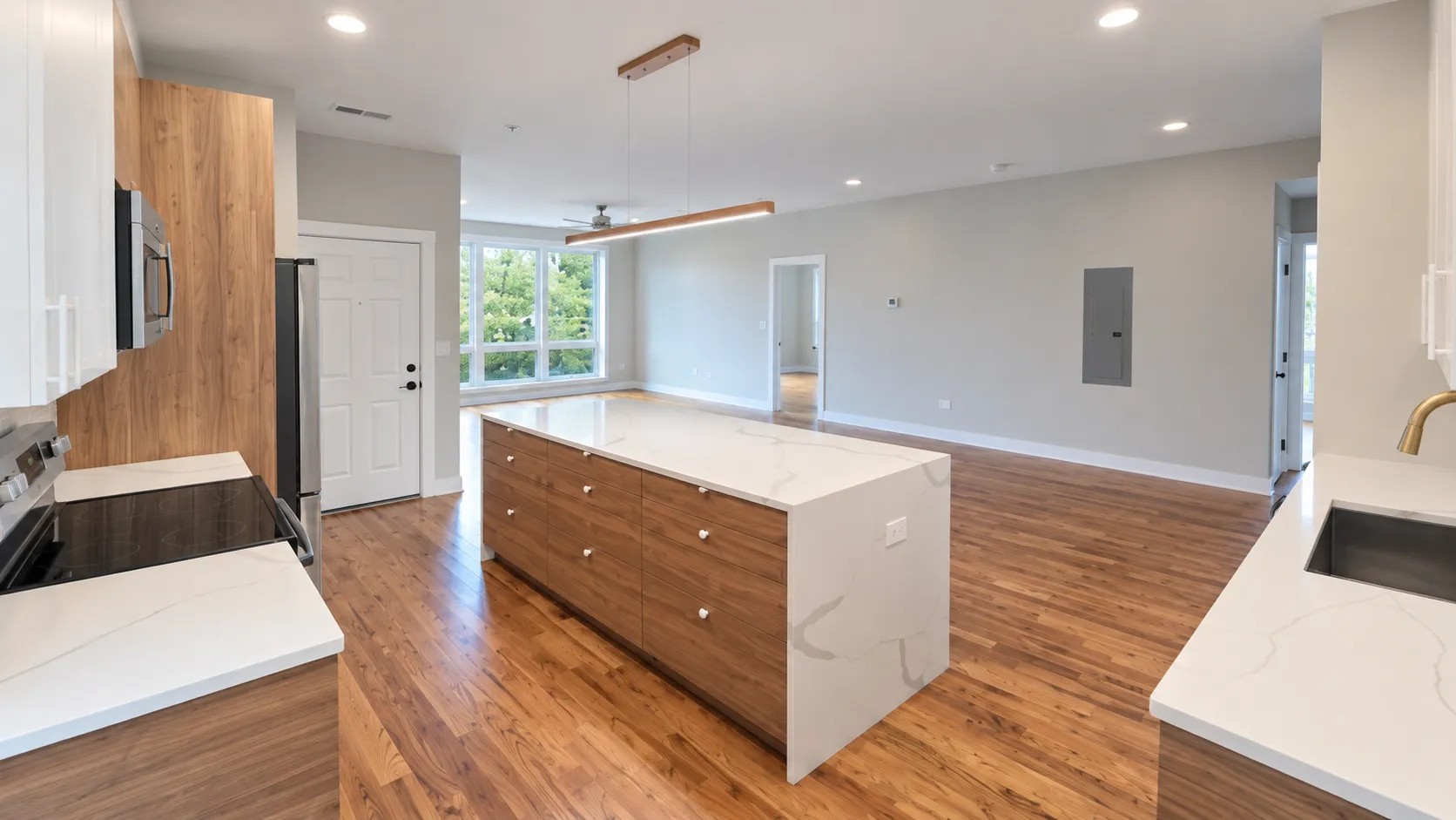 2839 W 24th Blvd, ,  60623, USA 60623-unit#3F-Chicago-IL