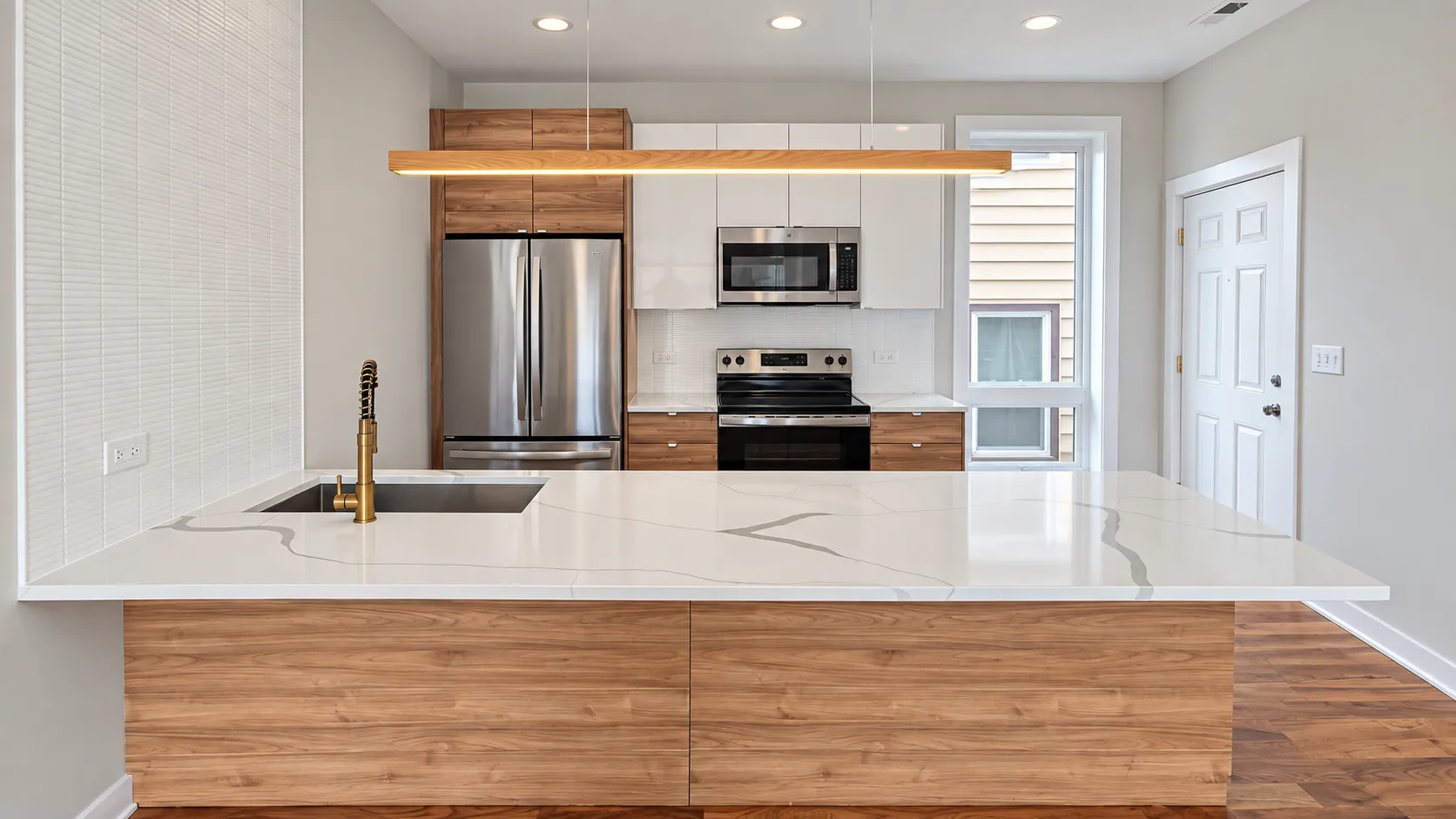 2839 W 24th Blvd, , 60623, USA 60623-unit#3M-Chicago-IL