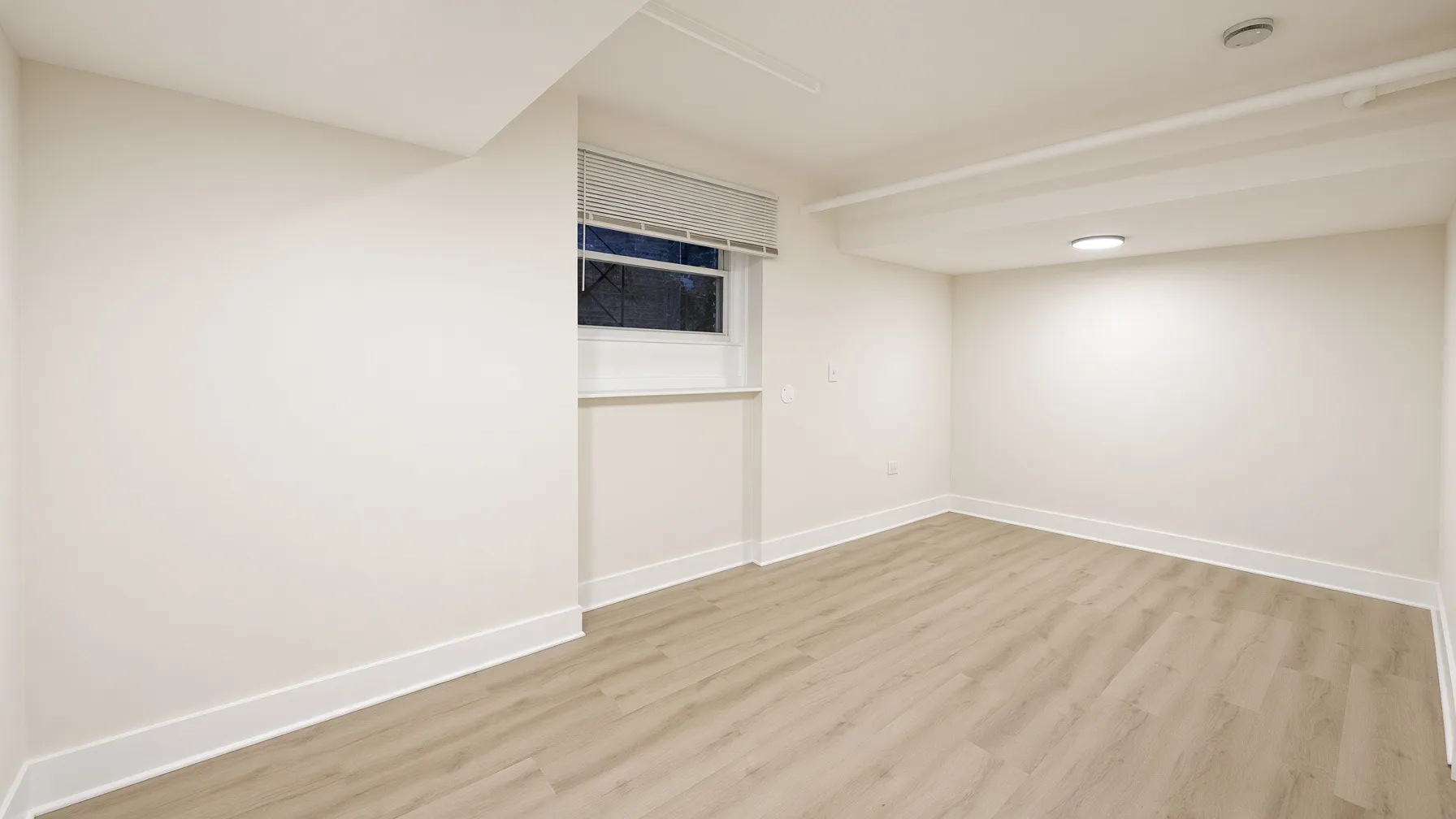 4347 W Irving Park Rd, ,  60641, USA 60641-unit#GE-Chicago-IL