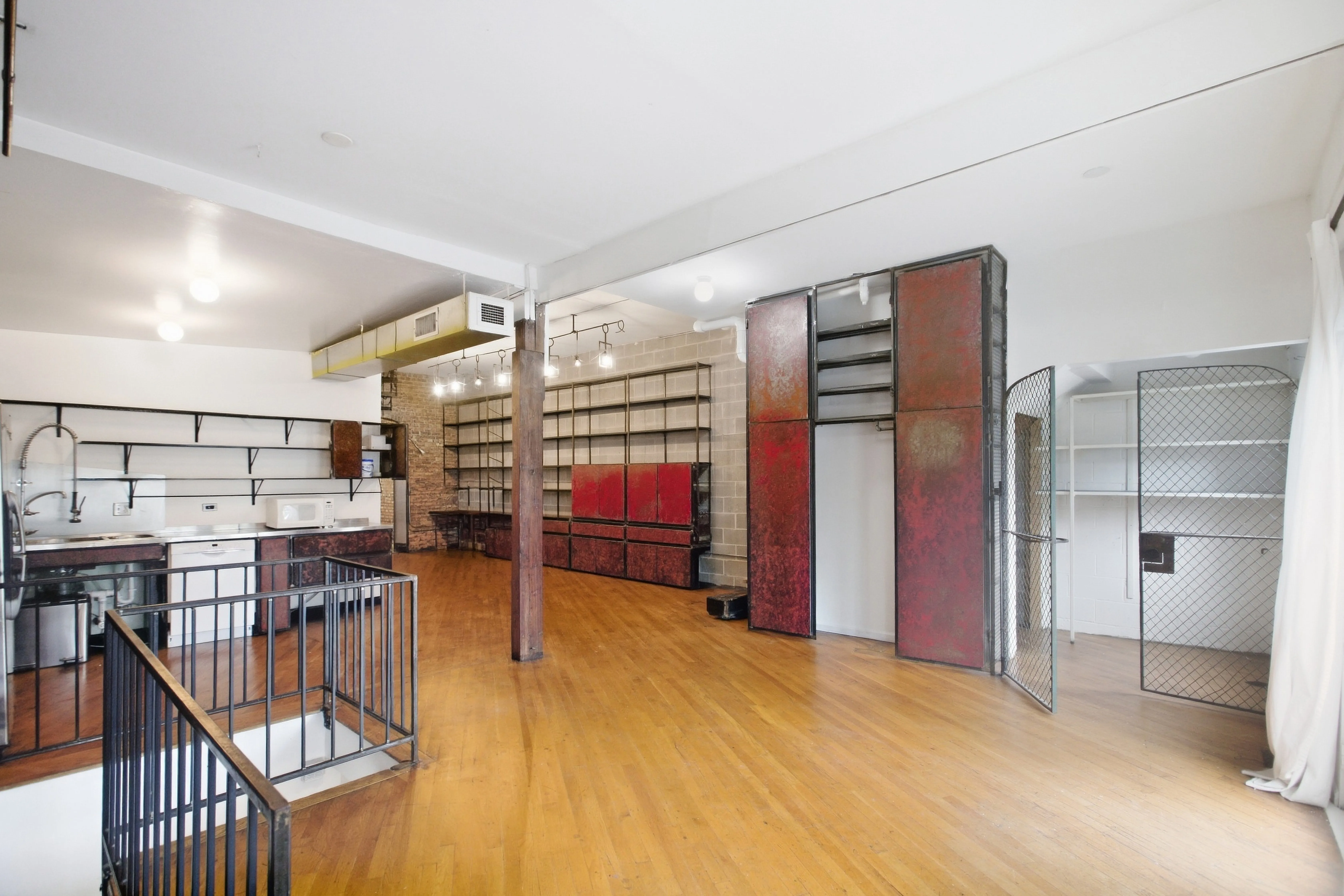 1111 W Randolph St #2, ,  60607, USA 60607-unit#2-Chicago-IL