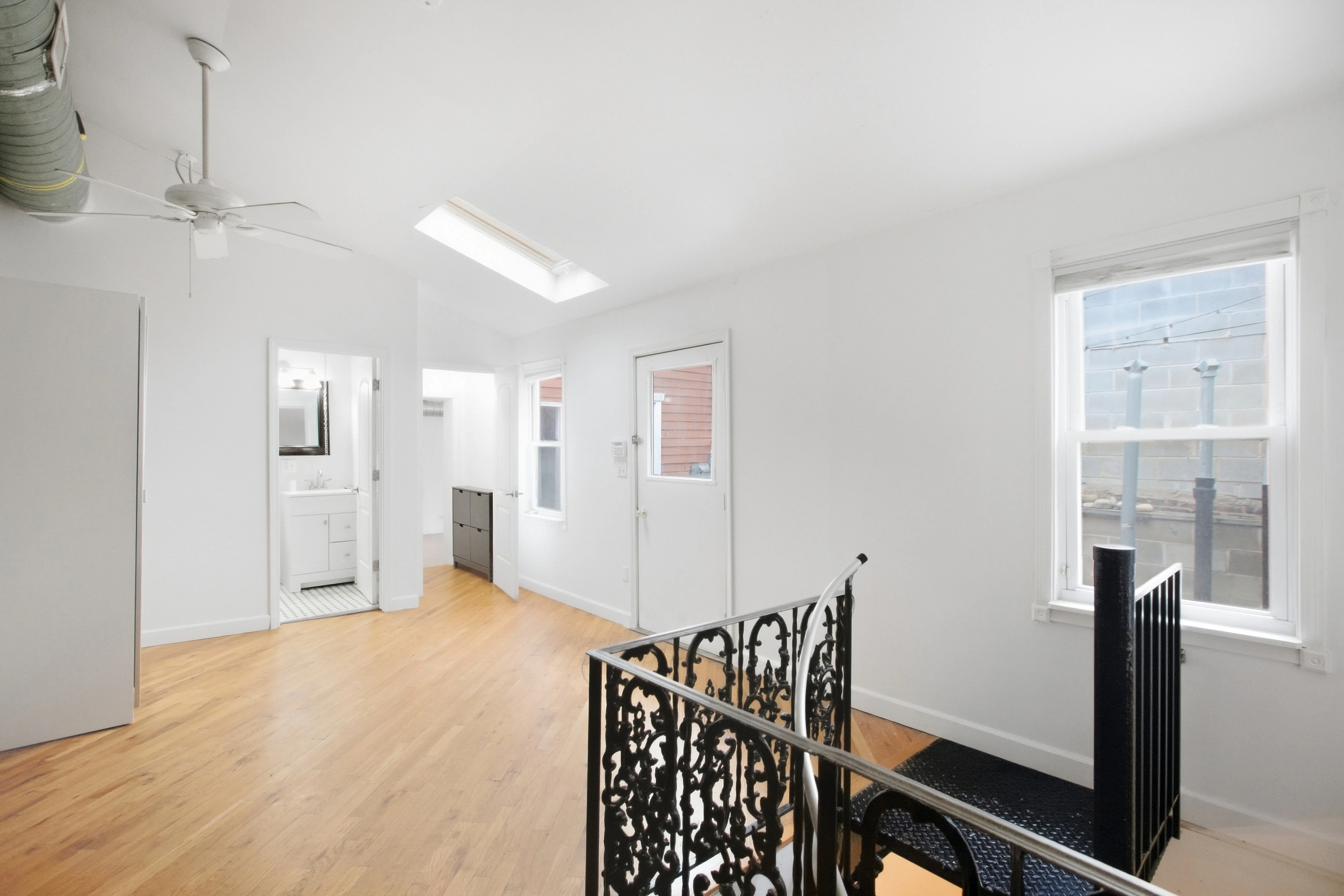 1111 W Randolph St #2, ,  60607, USA 60607-unit#2-Chicago-IL